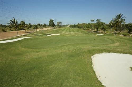 Pattaya Country Club & Resort Ban Pong  Exterior foto